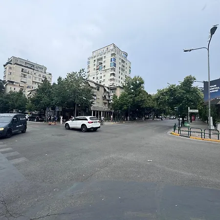 Apartment The Hidden Gem Of Blloku Tirana